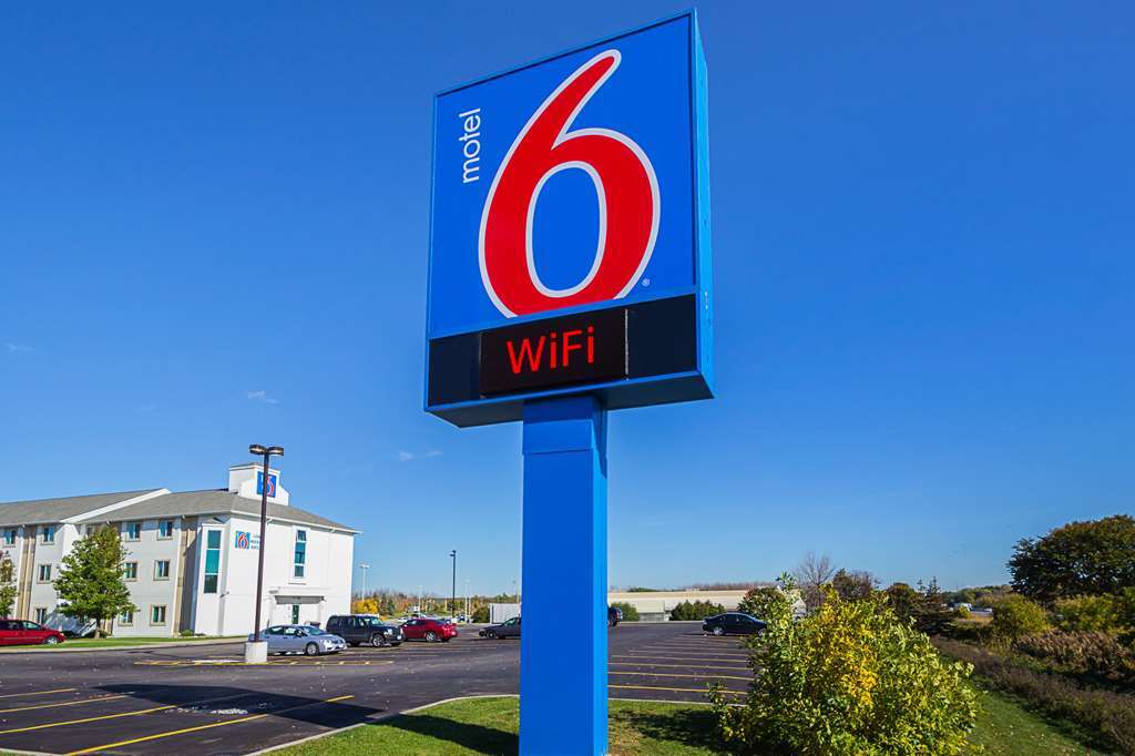Motel 6-Whitby, On - Toronto East Buitenkant foto